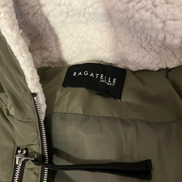Puffer Jacket - Picture 6 of 7